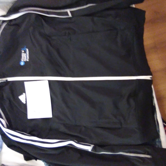 Mens adidas medium jacket - Picture 2 of 3